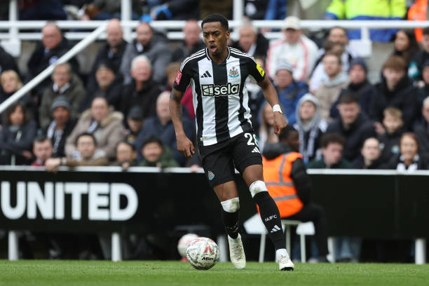 对比赛产生 对比赛产生