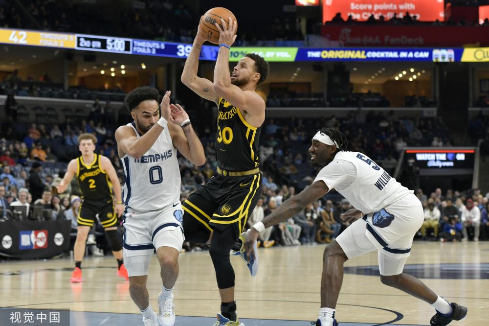 队的较量中 队的较量中