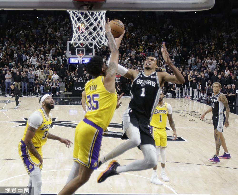 这正是张玉 这正是张玉